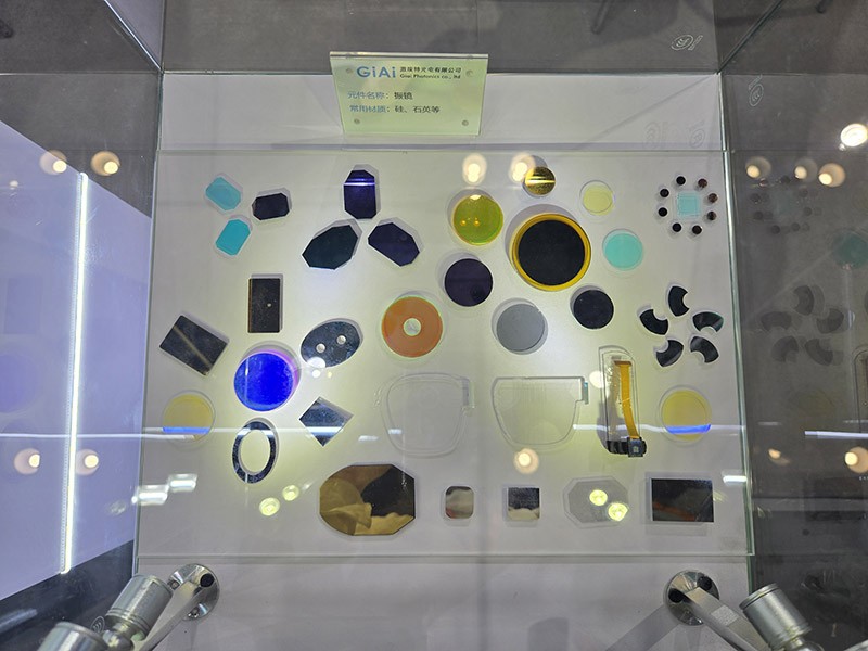 凯时尊龙人生就是博振镜展品 凯时尊龙人生就是博振镜展品